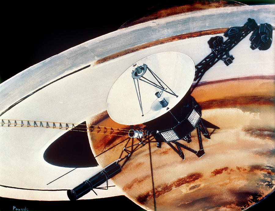 Voyager Spacecraft At Saturn Photograph by Nasa/science Photo Library