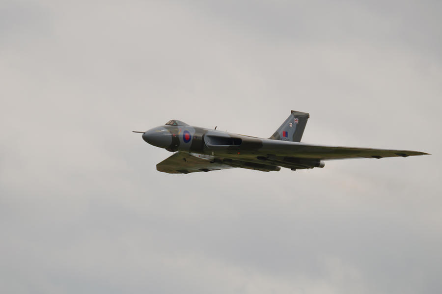 Aircraft - Vulcan XH558 -Flyby Photograph by Scott Lyons
