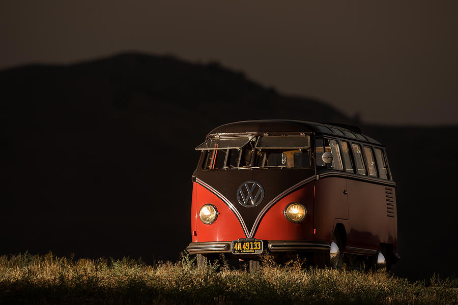 VW Bus With Safari Windows Photograph by Richard Kimbrough