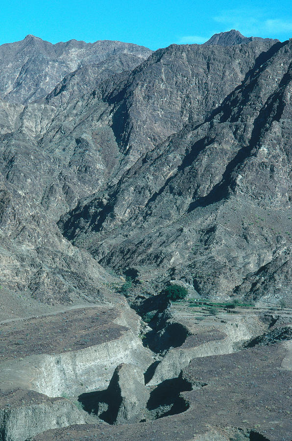 Wadi In The United Arab Emirates Photograph By Ab Joyce Fine Art America