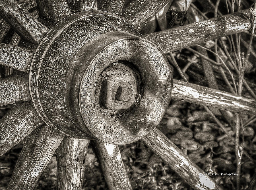 Wagon Wheel Photograph by Al Griffin