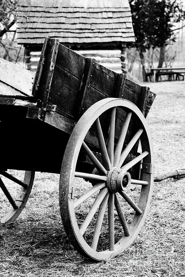 Wagon Wheel Photograph