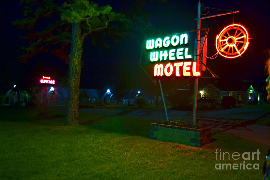 Motor Court Photograph - Wagon Wheel Motel by Cat Rondeau