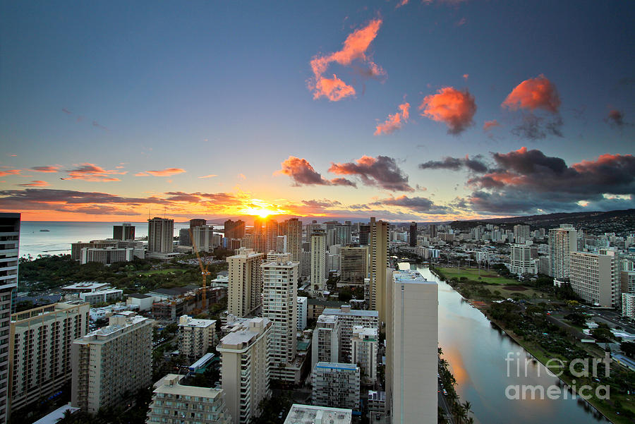Waikiki Sunset Photograph by Laarni Montano