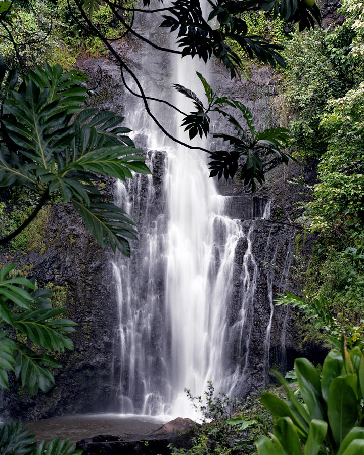 Wailua Falls Photograph by Harold Rau