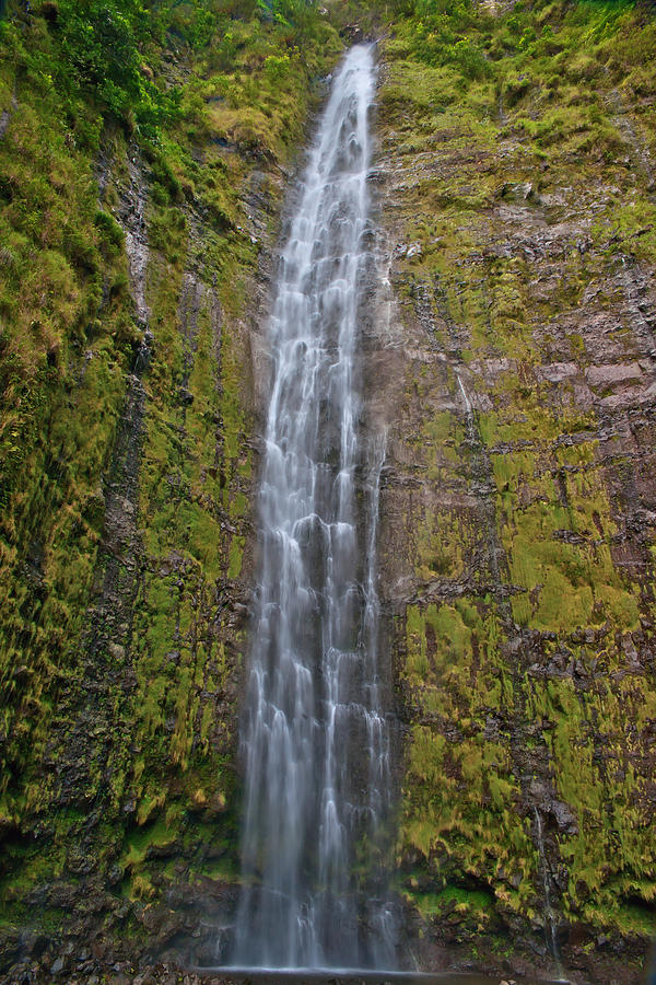 Waimoku Falls in Maui Hawaii Photograph by Marek Poplawski