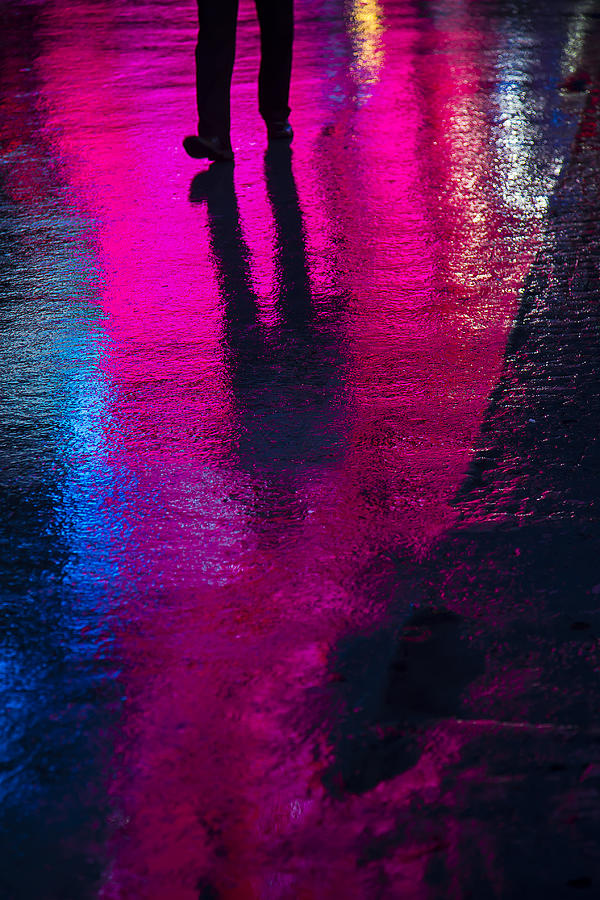 Walking in the rain Photograph by Garry Gay