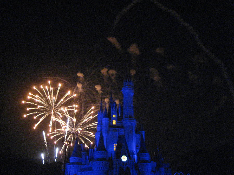 Orlando Photograph - Walt Disney World Resort - Magic Kingdom - 121224 by DC Photographer