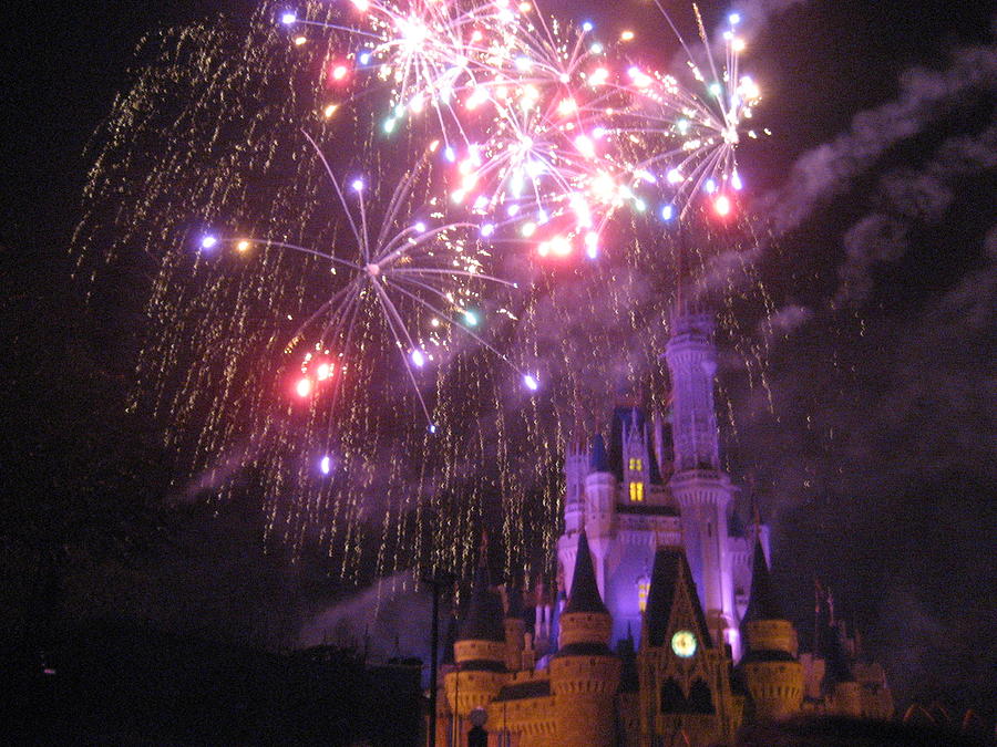 Orlando Photograph - Walt Disney World Resort - Magic Kingdom - 121282 by DC Photographer