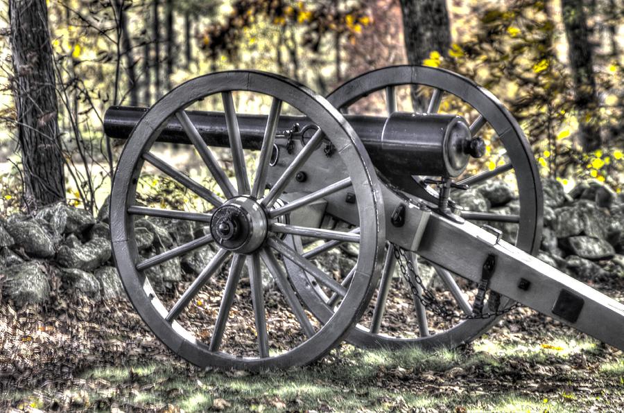 War Thunder - The Albemarle VA Artillery Wyatts Battery-B1 West Confederate Ave Gettysburg Photograph by Michael Mazaika