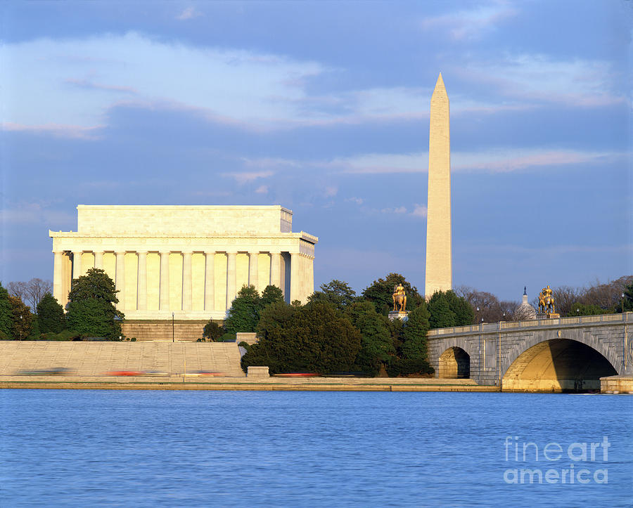 Washington, D. C Photograph by Rafael Macia