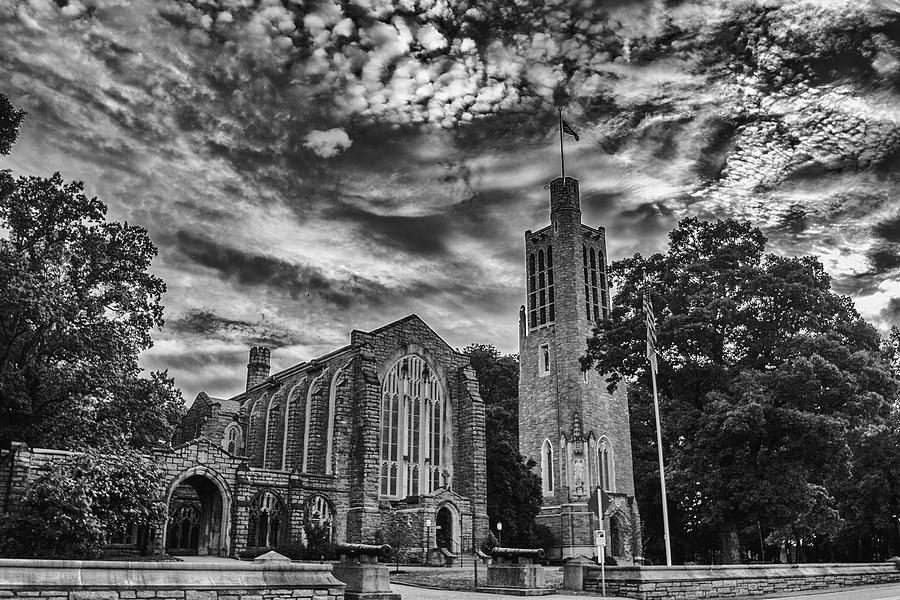Black And White Photograph - Washington Memorial Chapel by Jeff Oates