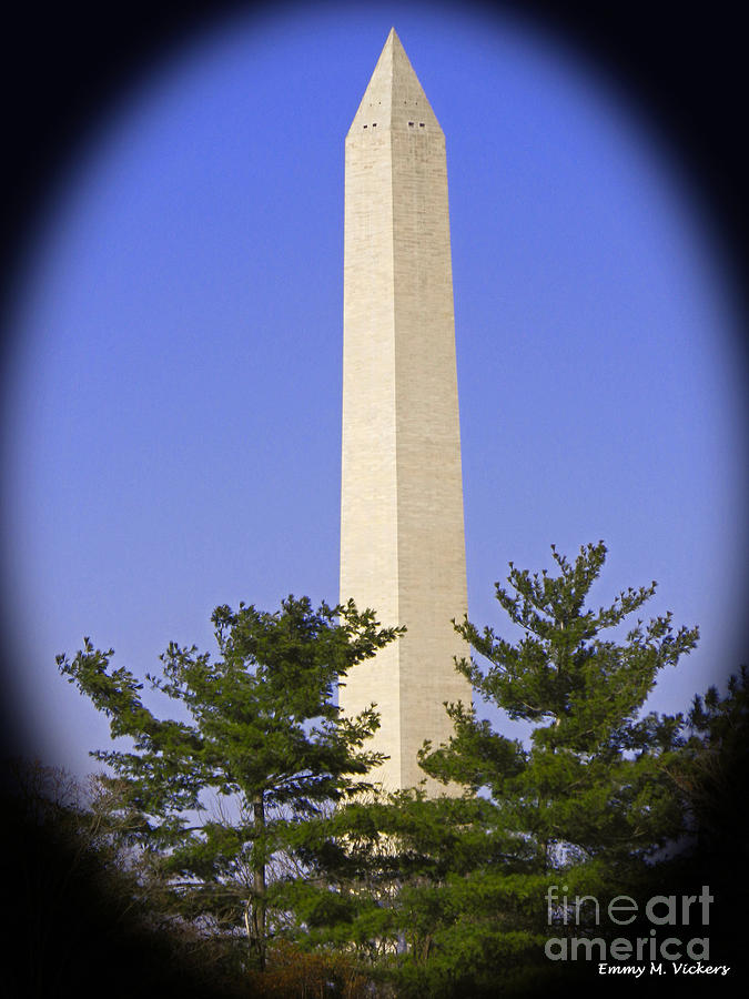 Washington Monument Photograph by Emmy Vickers
