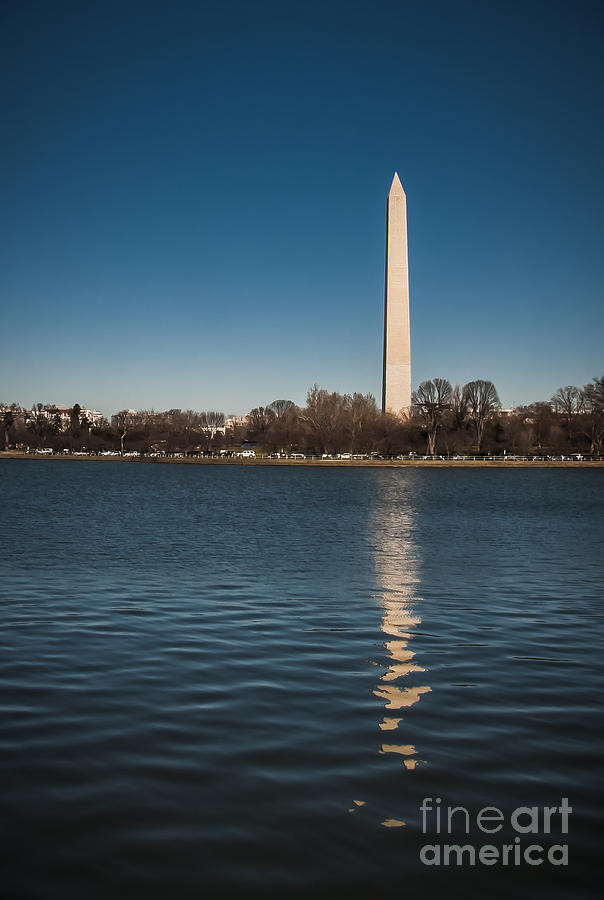 Washington Monument Photograph by Ken Johnson