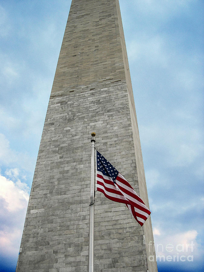Washington Monument Photograph by Lynellen Nielsen