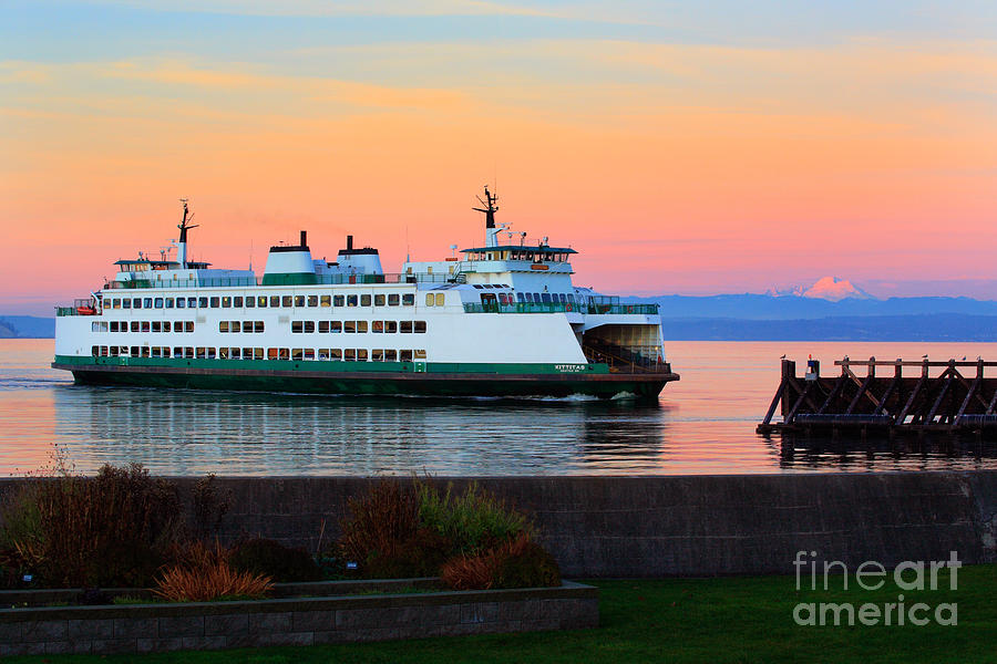 Washington State Ferry Photograph by Inge Johnsson