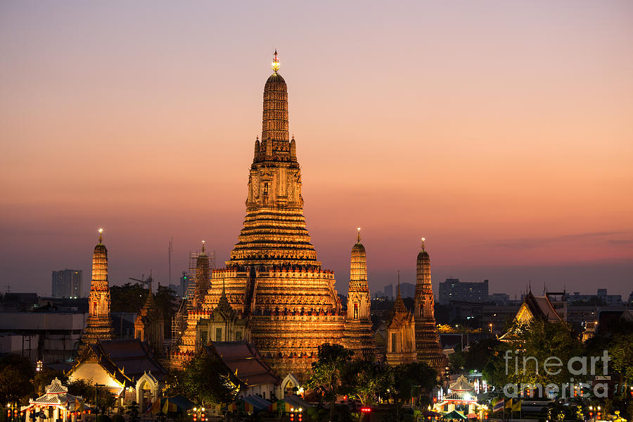 Wat Arun at sunset - Bangkok Photograph by Matteo Colombo