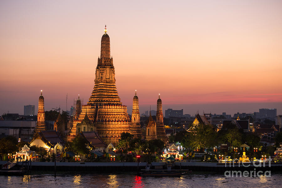 Wat Arun the temple of dawn Photograph by Matteo Colombo