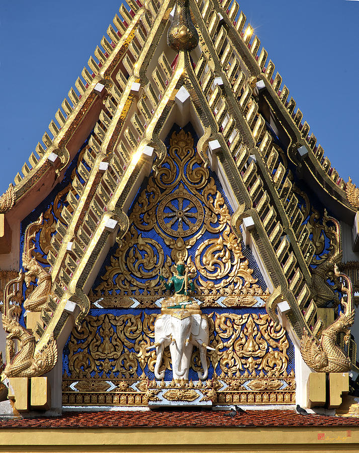 Wat Ban Na Muang Wiharn Gable DTHU420 Photograph by Gerry Gantt