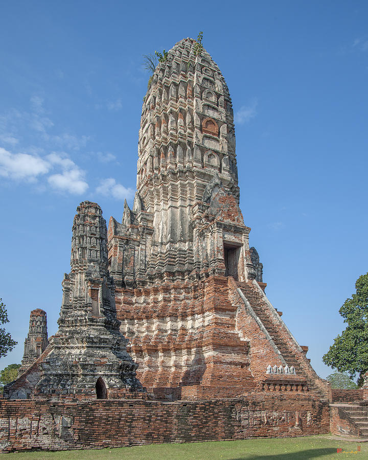 Wat Chaiwatthanaram Central Prang DTHA0085 Photograph by Gerry Gantt