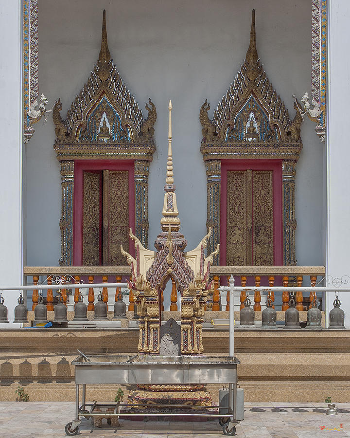 Wat Dan Phra Ubosot Doors and Boundary Stone DTHB1751 Photograph by Gerry Gantt