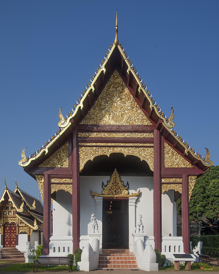 Wat Duang Dee Phra Wihan DTHCM0290 Photograph by Gerry Gantt