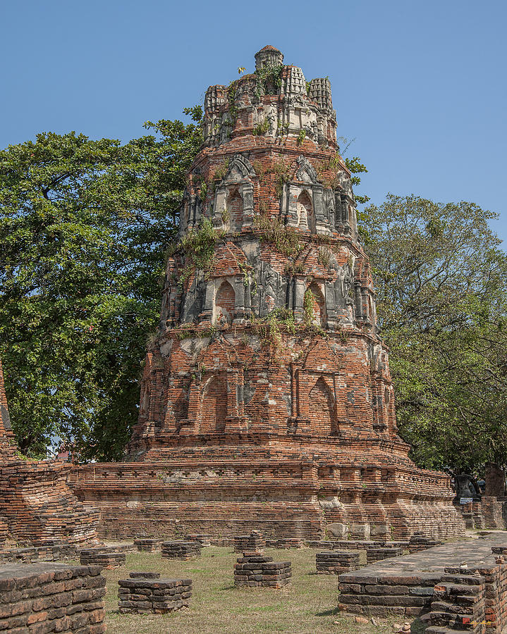 Wat Mahathat Conical Prang DTHA0228 Photograph by Gerry Gantt