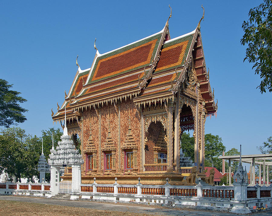 Wat Na Kwai Ubosot DTHU439 Photograph by Gerry Gantt