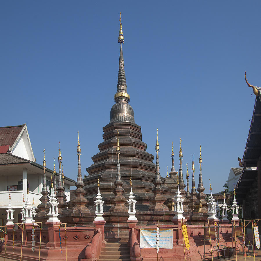 Wat Phan Tao Phra Chedi DTHCM0077 Photograph by Gerry Gantt