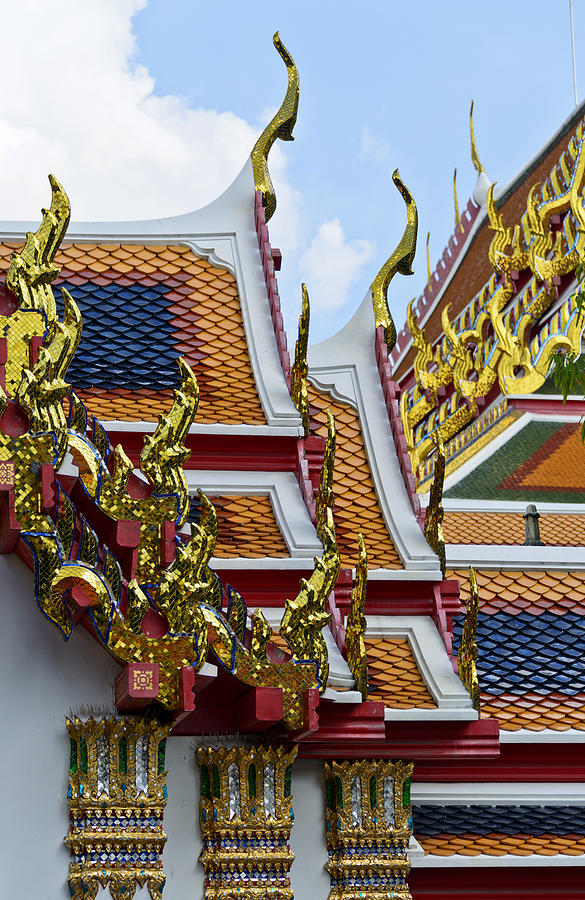 Wat Pho Roof Detail Photograph by Bob VonDrachek