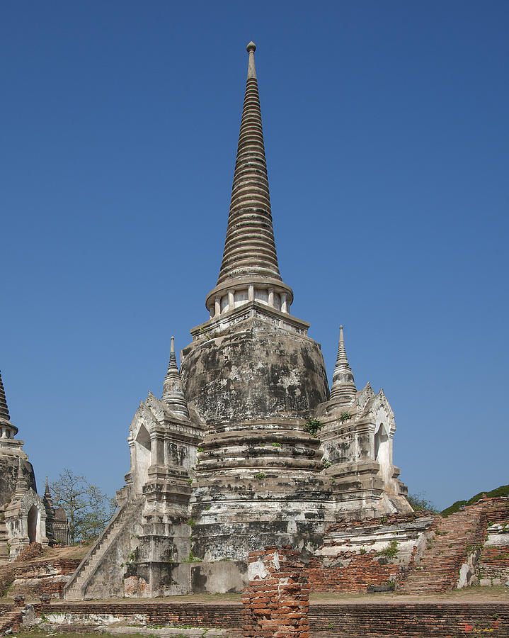 Wat Phra Si Sanphet Chedi DTHA0031 Photograph by Gerry Gantt