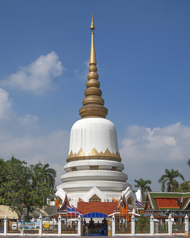Wat Phrasri Mahathat Phra Chedi Srimahatha DTHB1473 Photograph by Gerry Gantt
