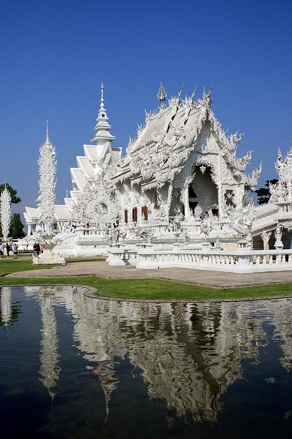 Wat Rong Khun Temple Or White Temple Photograph by (c) Mélanie Golfieri
