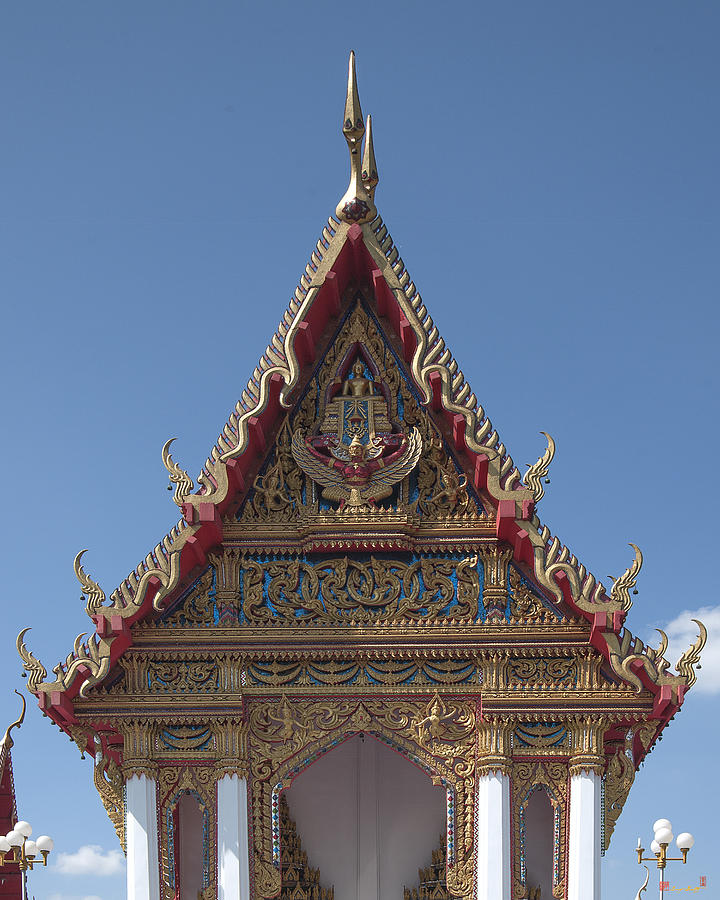 Wat Si Kan Ubosot Gable DTHB1494 Photograph by Gerry Gantt