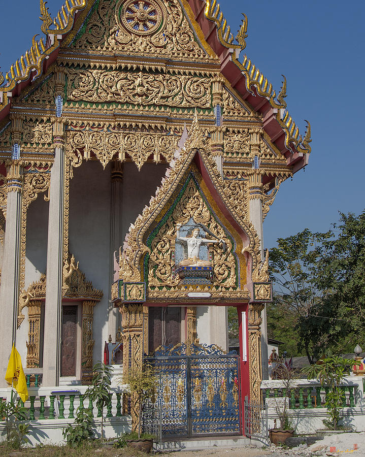 Wat Thewasunthon Ubosot Gate DTHB1420 Photograph by Gerry Gantt