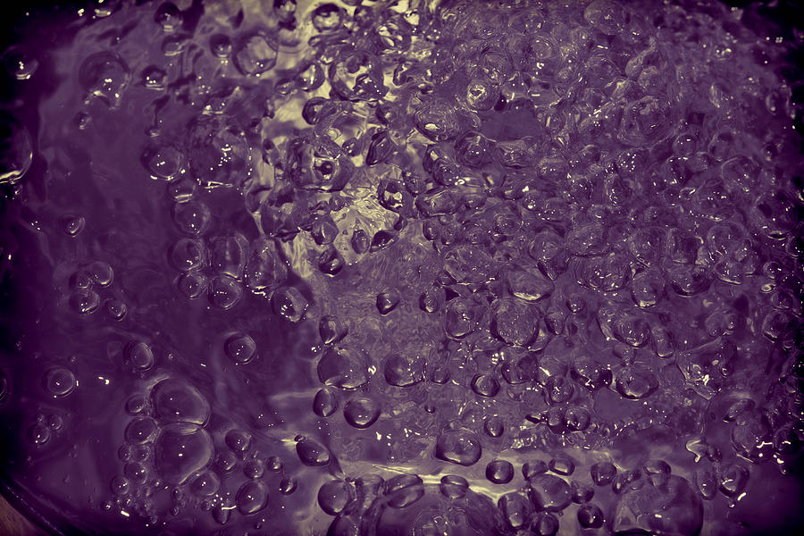 Abstract Photograph - Water Bubbles Purple by J Riley Johnson
