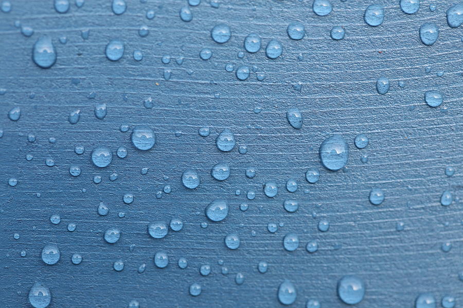 Pattern Photograph - Water Drops by Mark Severn