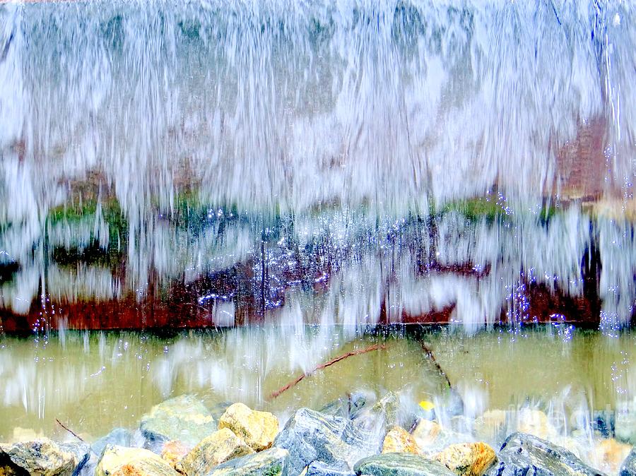 Abstract Photograph - Water Fountain Abstract26 by Ed Weidman