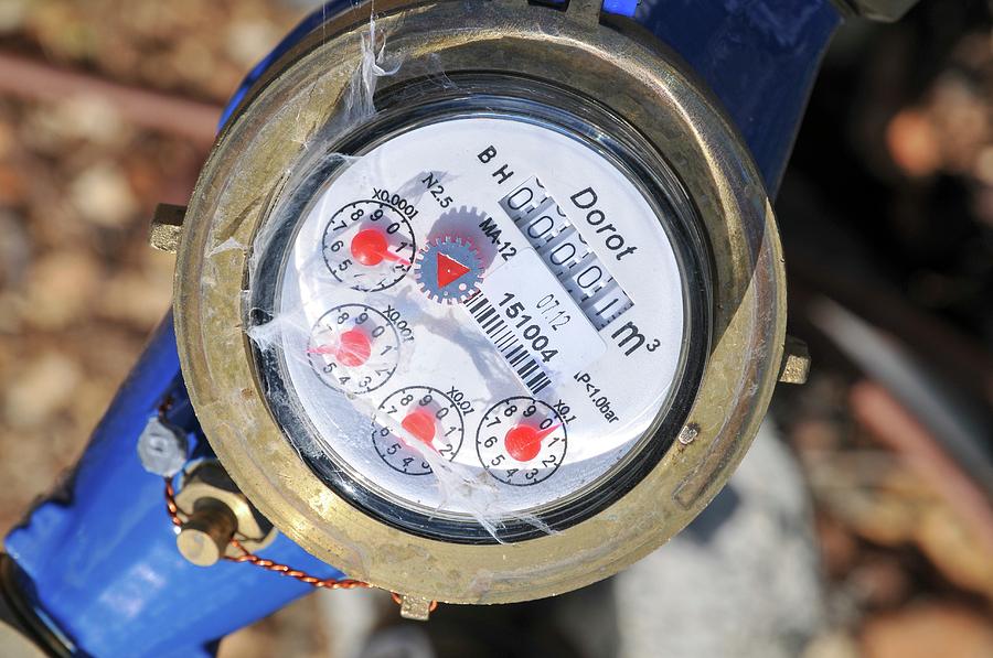 Water Meter Photograph by Photostock-israel/science Photo Library