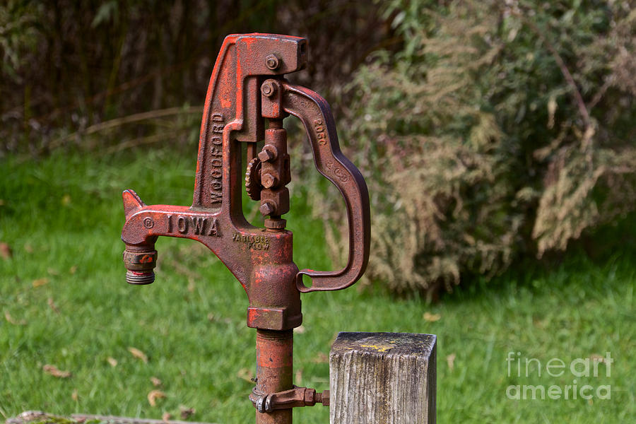 Water Pump Photograph by William Norton