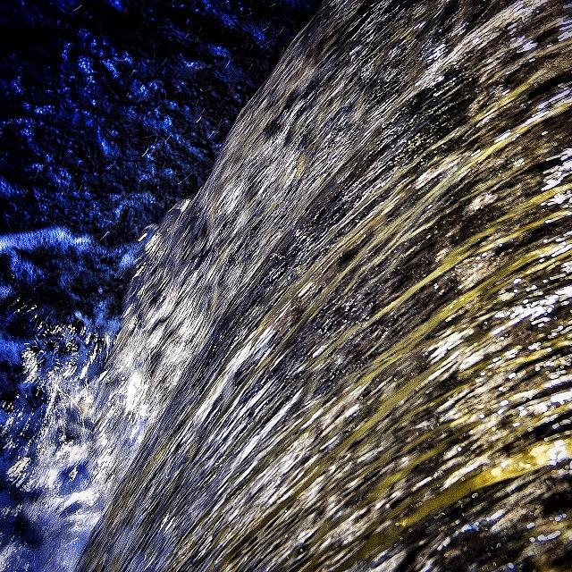 Leeds Photograph - Waterfall

#leeds by Carl Milner