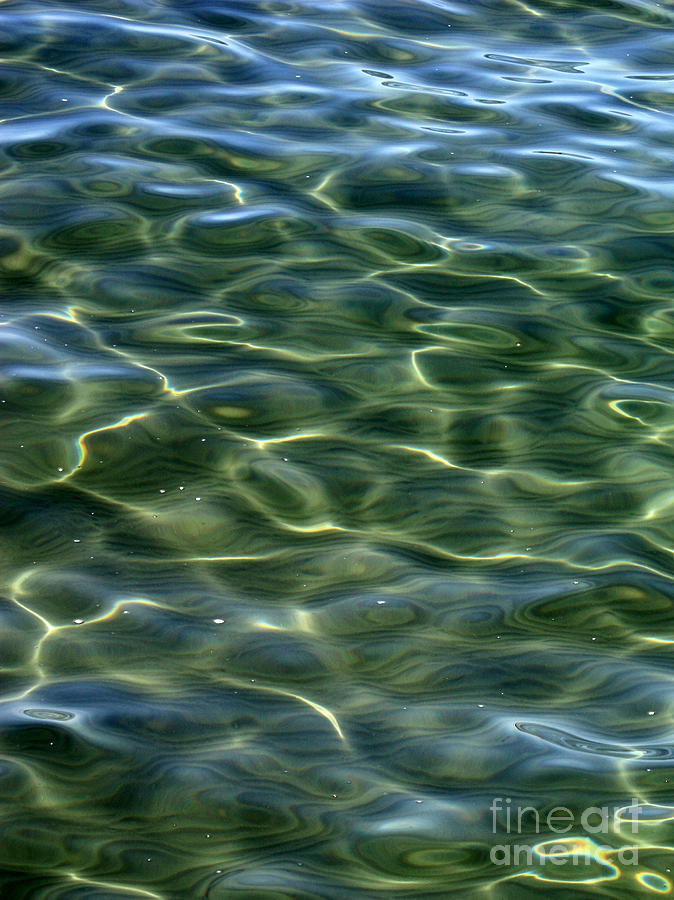Abstract Photograph - Waves on Lake Tahoe by Carol Groenen