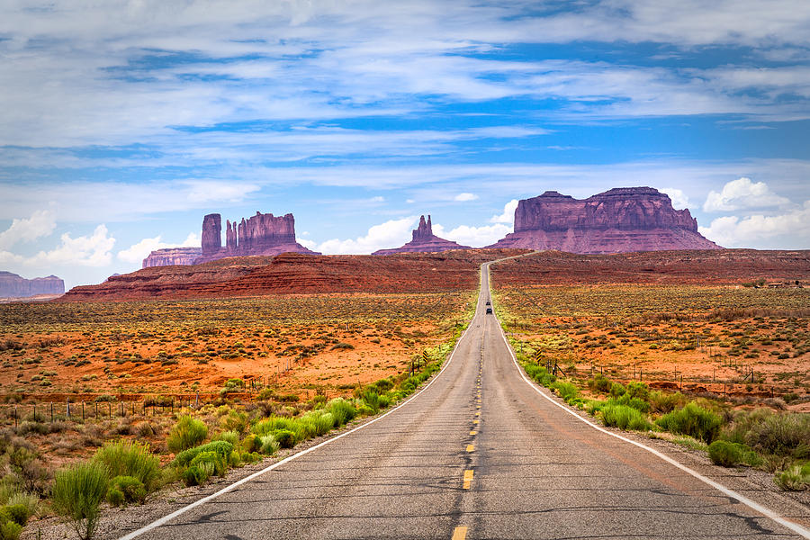 Welcome to Monument Valley Photograph by Levin Rodriguez