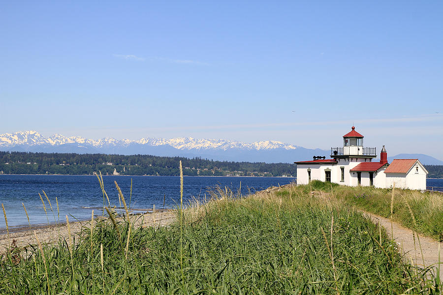 West Point Lighthouse Discovery Park Seattle Photograph by David Gn