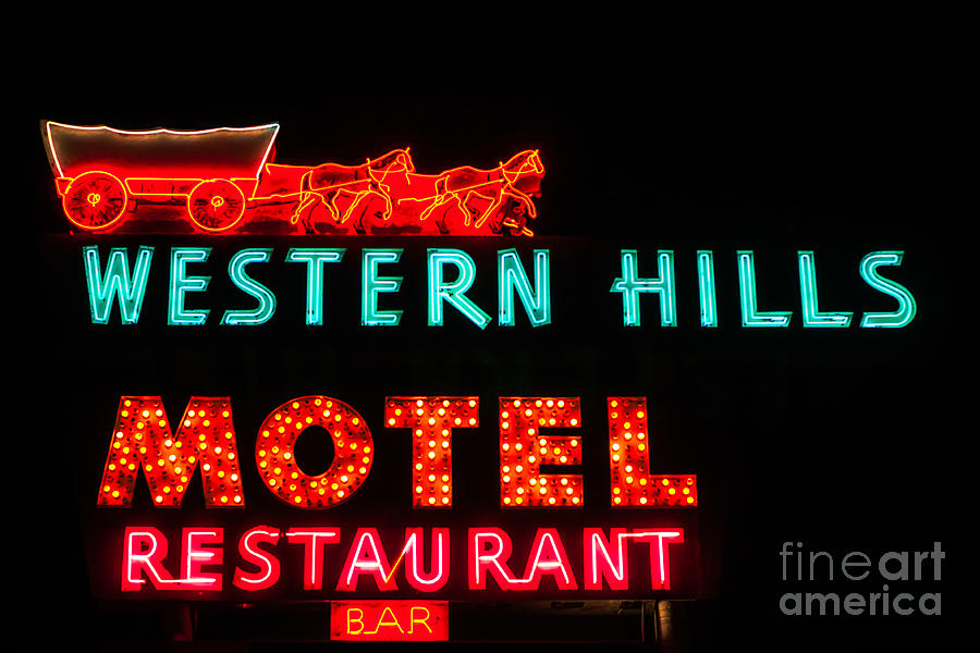 Western Hills Motel Sign Photograph by Sue Smith