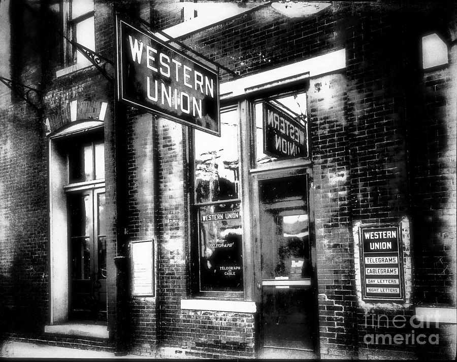 Golf Photograph - Western Union Redux by Cris Hayes