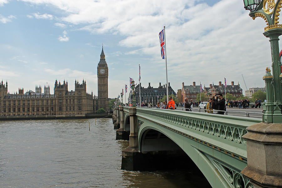 Westminster Bridge Photograph by Tony Murtagh