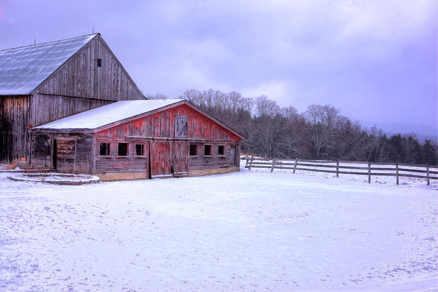 Weston Vermont Barn Photograph by Tom Singleton