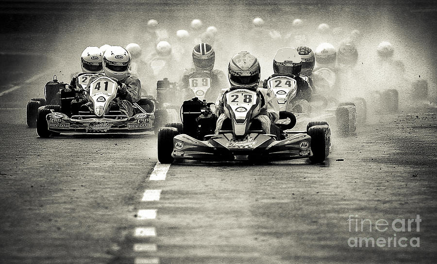 Go Photograph - Wet Race by Alan Oliver
