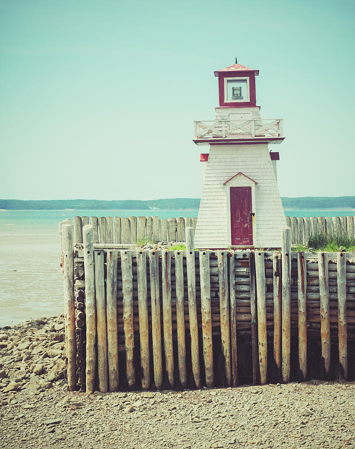 Wharf Lighthouse Photograph by Shaunl